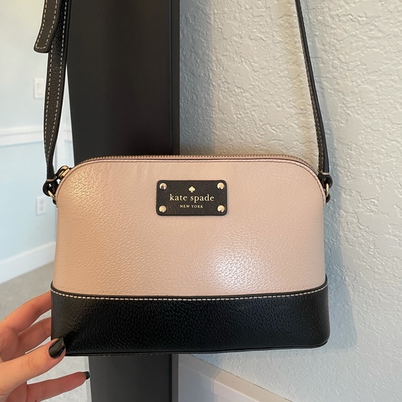 Black white Kate spade purse shoulder bag, leather grove street Millie - Picture 8 of 10